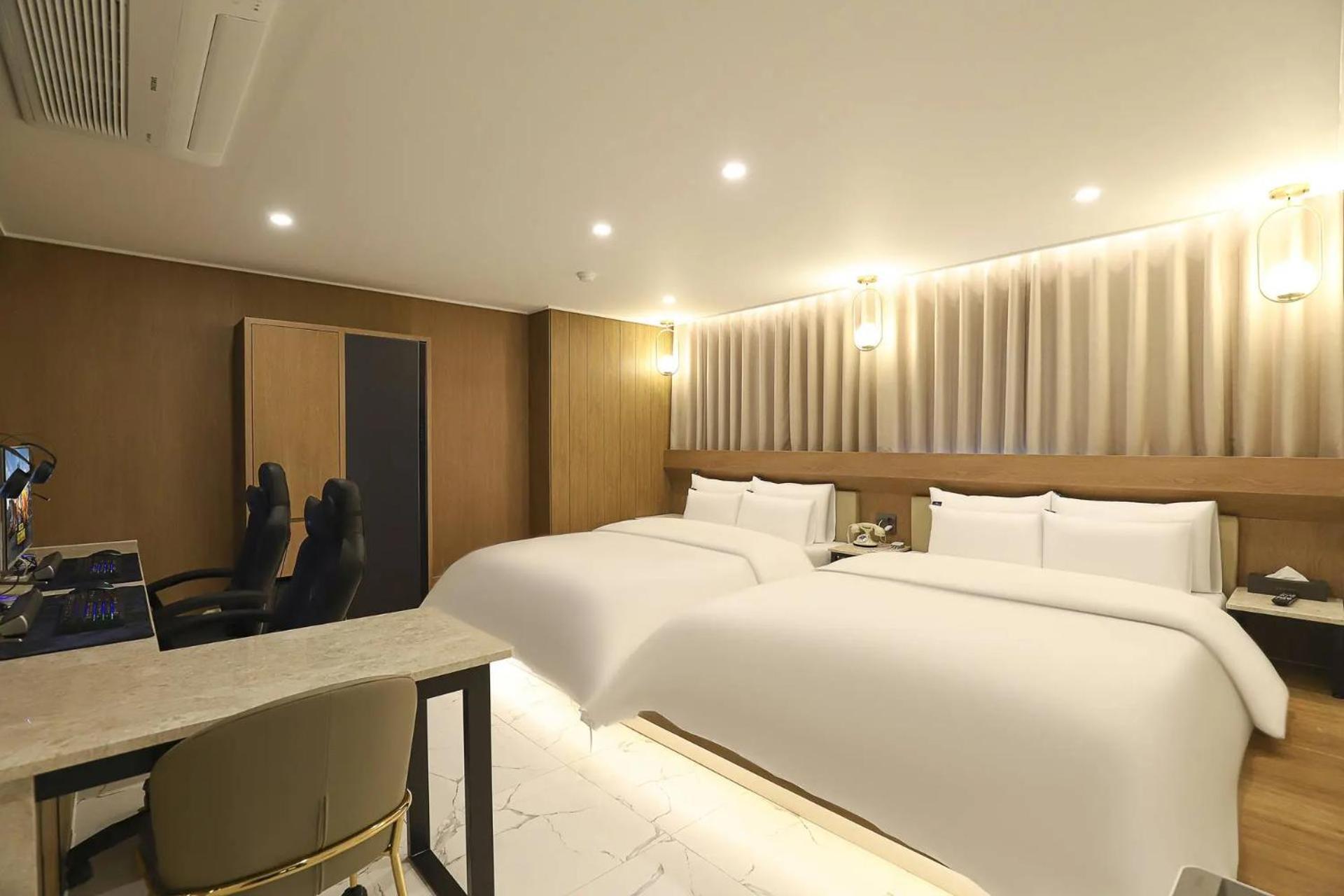 Rosy Hotel Cheongju Exterior photo