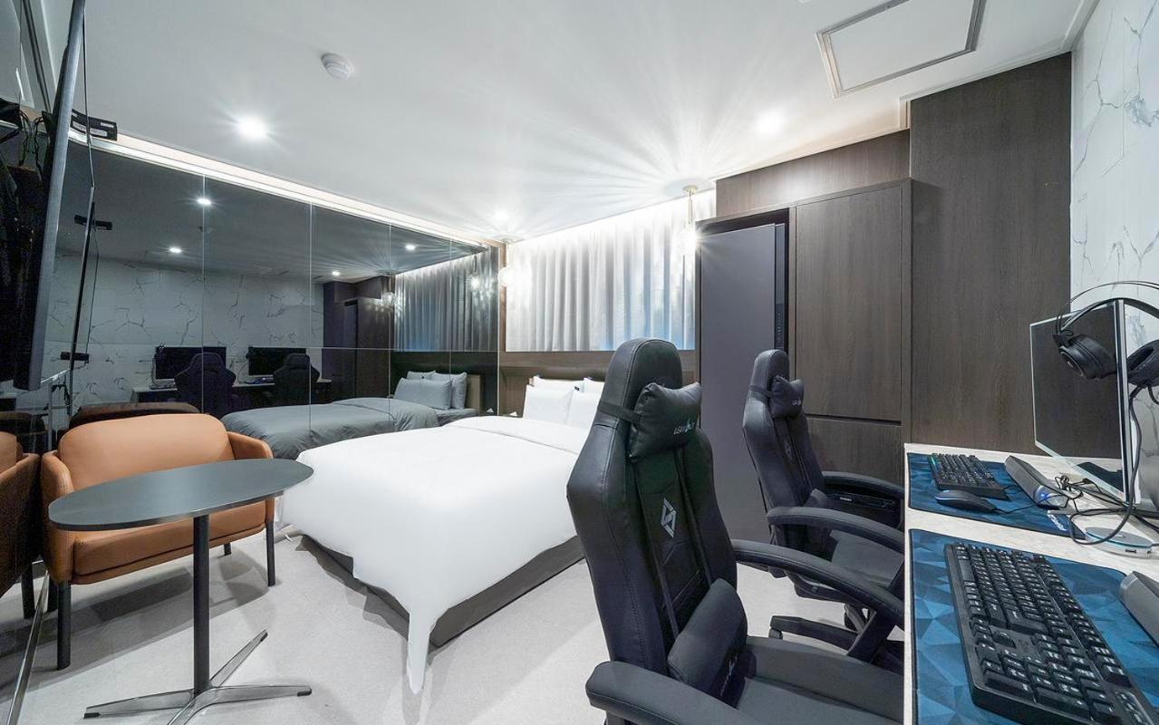 Rosy Hotel Cheongju Exterior photo